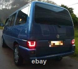 Lumières Arrière LED Fumée pour VW T4 Bus 90-03 Transporter Multivan Caravelle